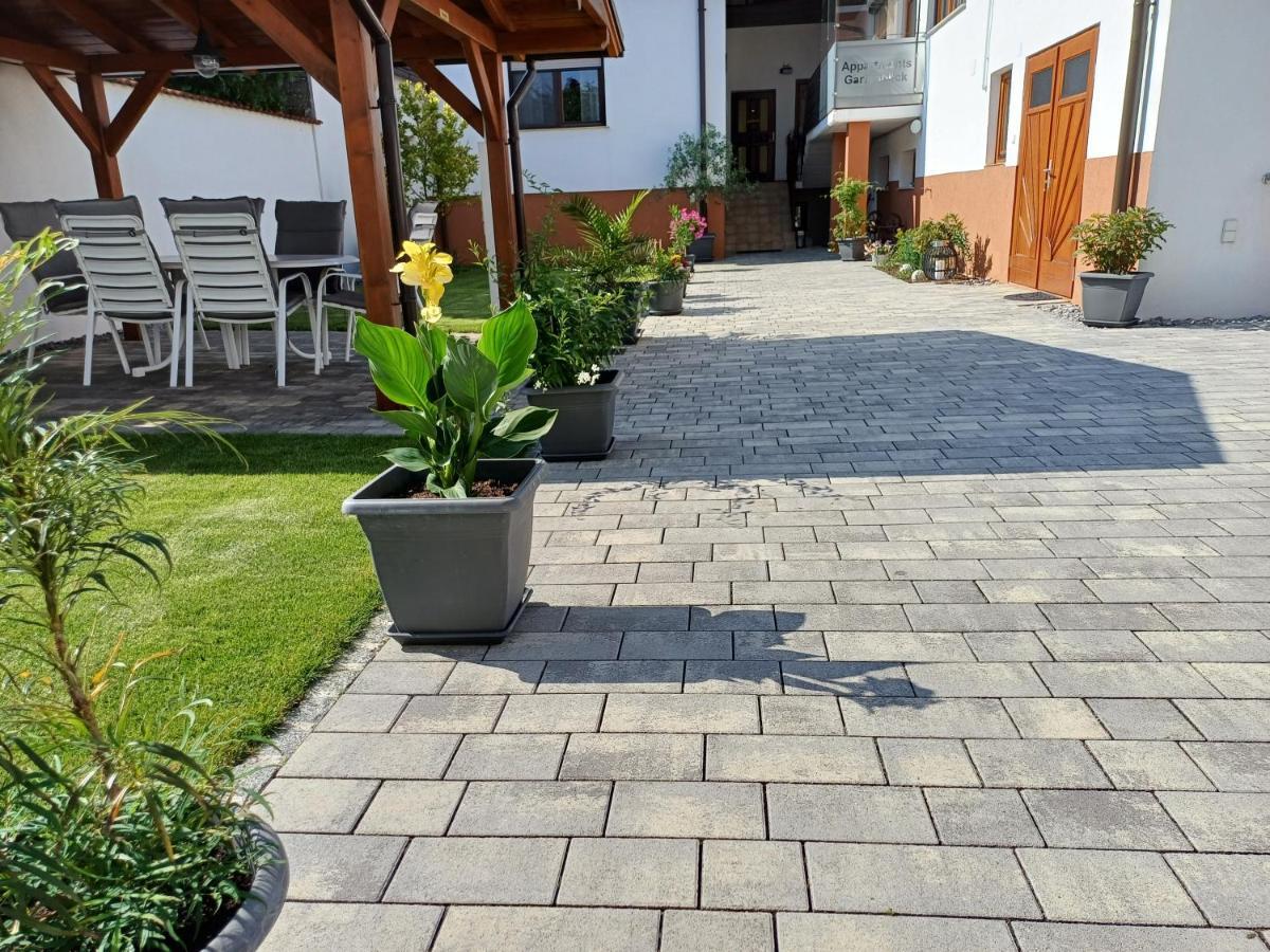 Appartments Gartenblick Illmitz Exterior foto